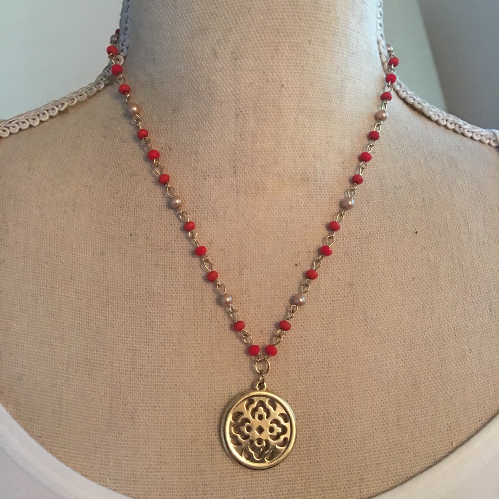 Chaps gold medallion beaded chain necklace
